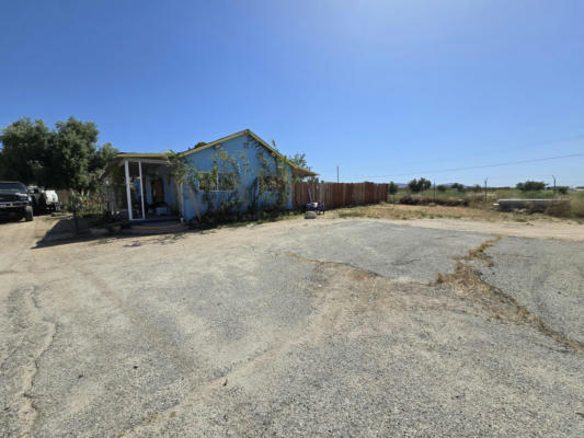 12108 PEARBLOSSOM HWY, PEARBLOSSOM, CA 93553, photo 4 of 16
